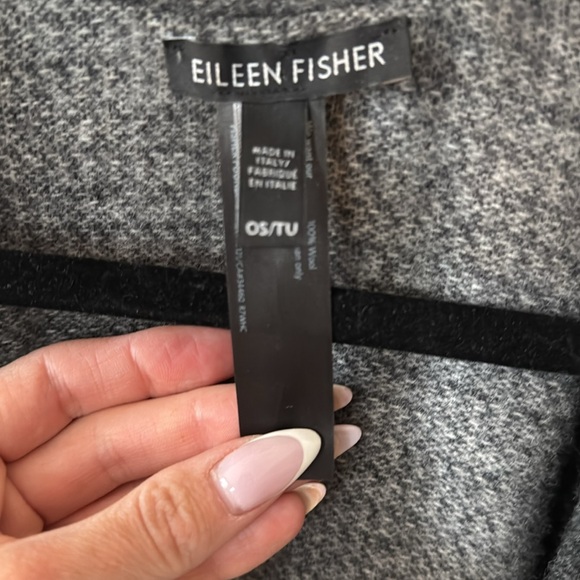 Chic, 100 percent wool, Eileen Fisher Colorblock Fringe Poncho - Picture 3 of 4